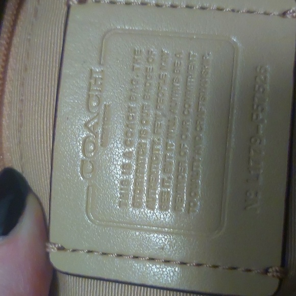 Coach blush shoulder bag - Picture 5 of 5